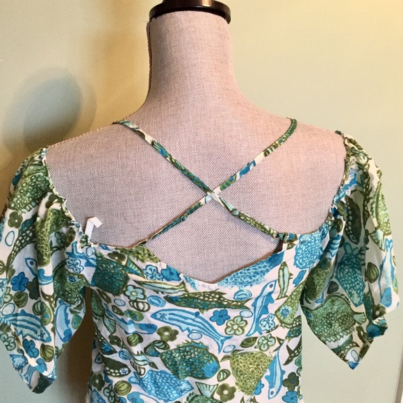 š Anthro Puget Sounds Fish Top - Picture 4 of 6